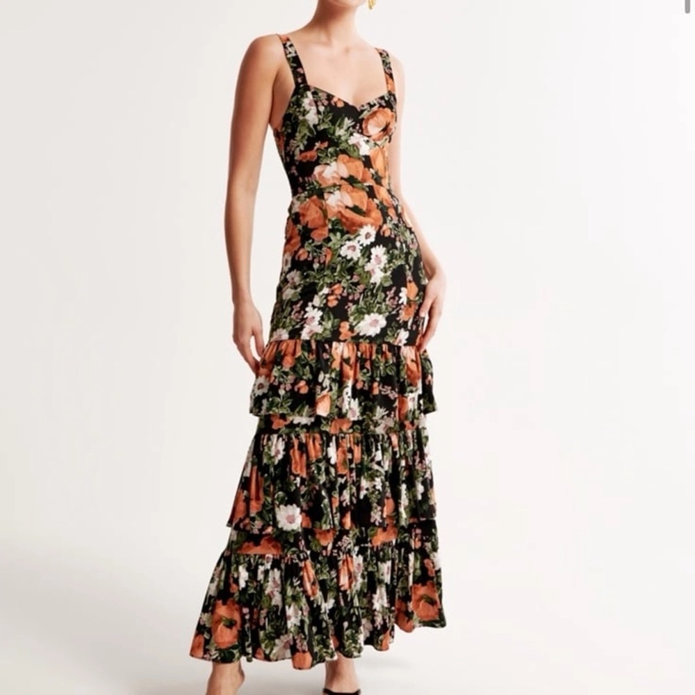NWOT Abercrombie Ruffle Tier Dress